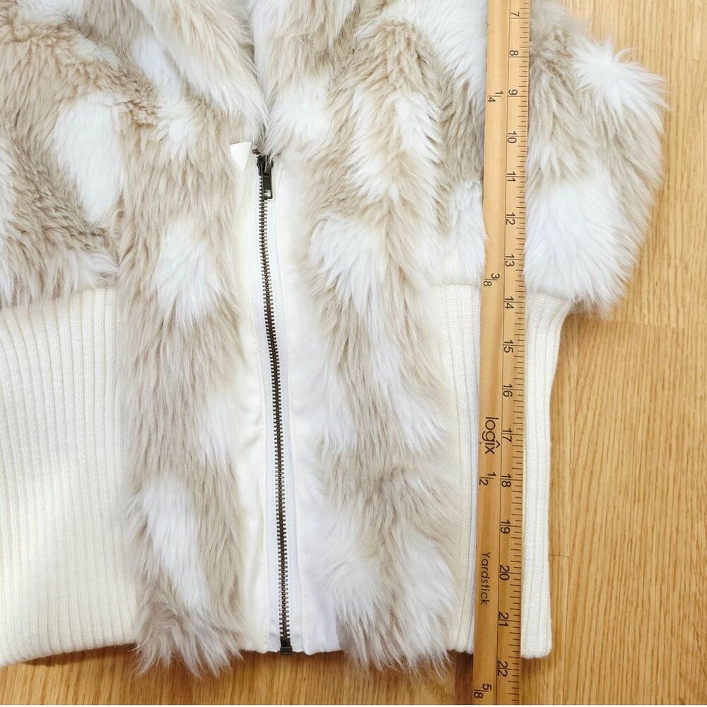 Vintage Charlotte Russe Y2K Faux Fur Vest Large Cream Zip Front Glam Snow Bunny - Picture 15 of 15